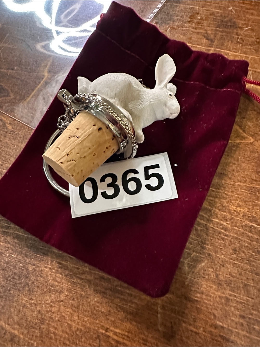 Bunny Rabbit Wine Bottle Stopper w/ Gift Pouch Easter Spring Decor - Picture 4 of 4